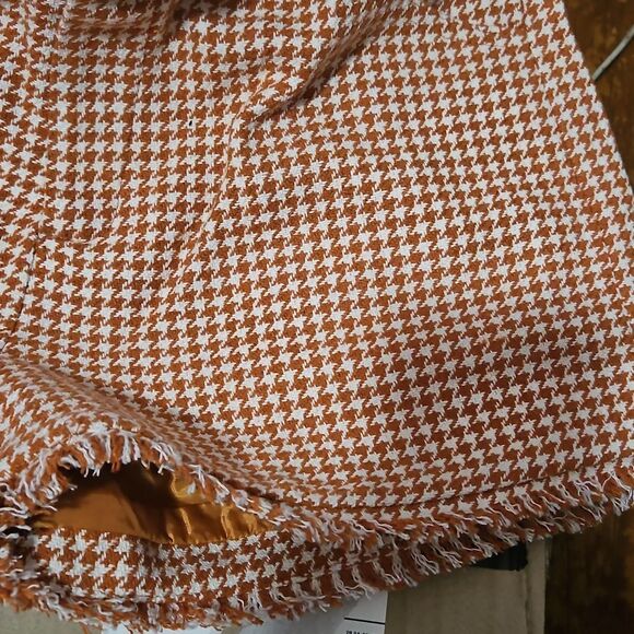 BETTER BE WOMAN SHORTS - Picture 4 of 6